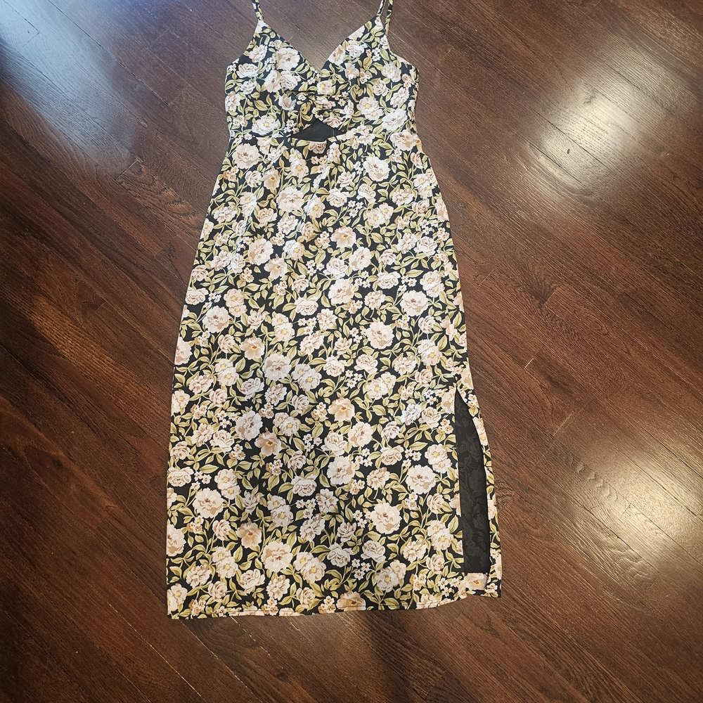 Macy's Black and Cream Floral Midi Dress